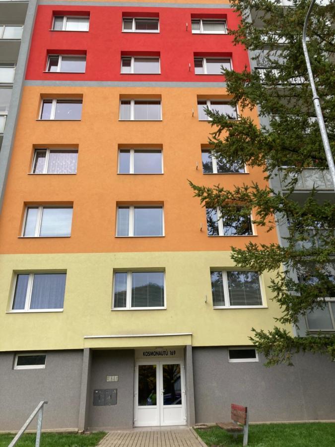 U Kosmonauta Leilighet Decin Eksteriør bilde